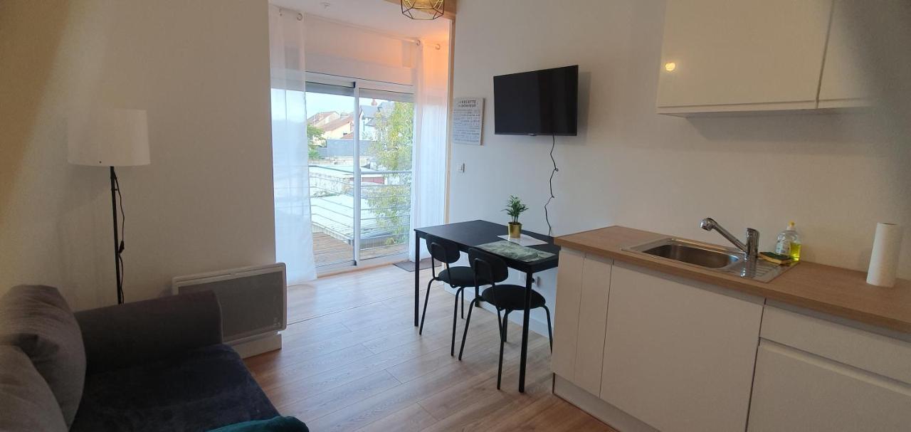 Charmant T2 Avec Grande Terrasse Quartier Jardin Massey Tarbes Dış mekan fotoğraf